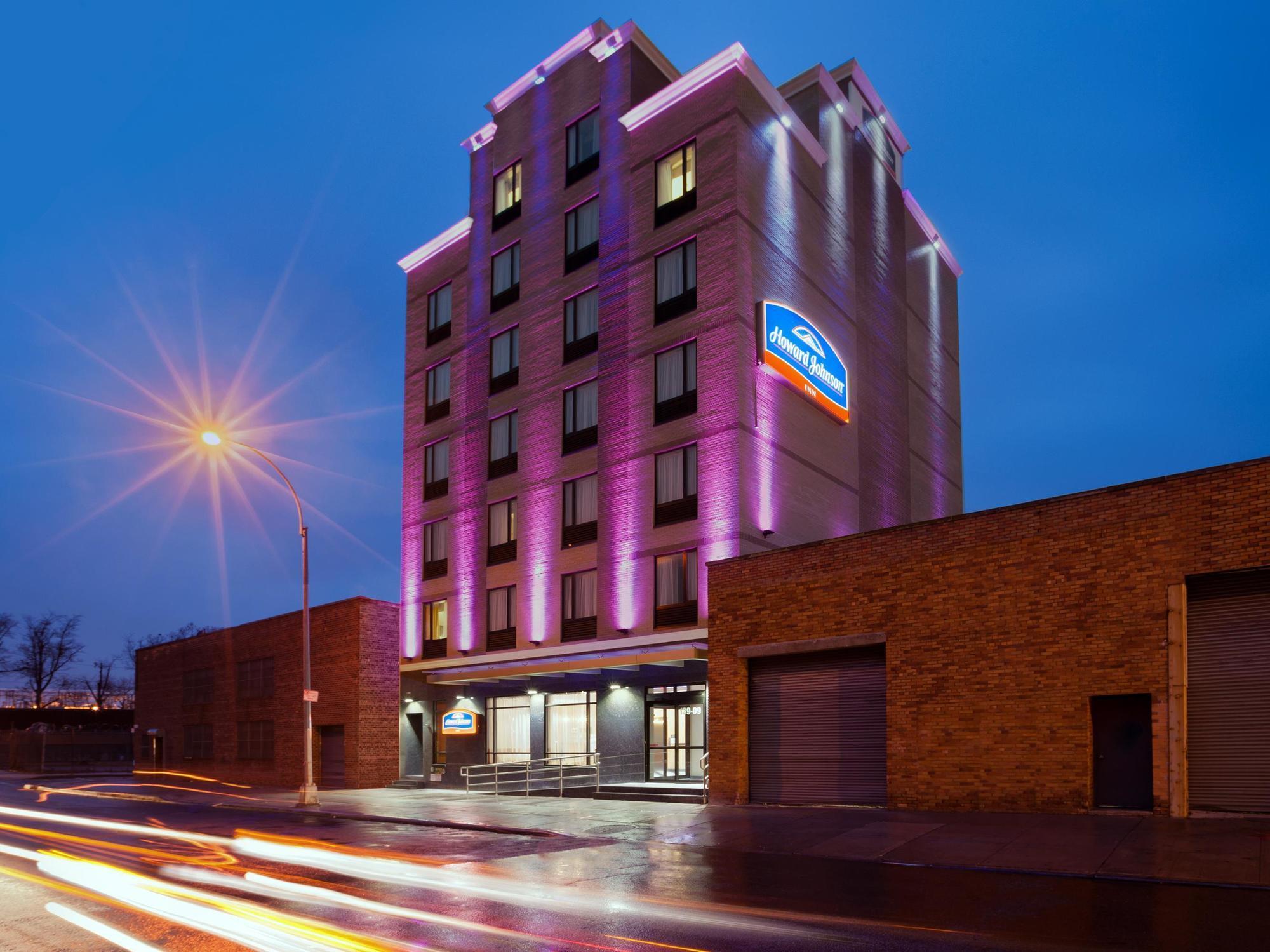 Howard Johnson By Wyndham Jamaica Ny Near Airtrain Jfk ニューヨーク エクステリア 写真